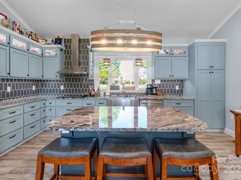 421 Tranquil Bay Circle, Norwood, NC 28128.  MLS# CAR4238311, YatesRealty ID 5150. 