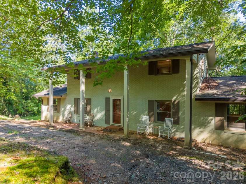 304 Canterbury Road, Cullowhee, NC 28723.  MLS# CAR4420776, YatesRealty ID 51501. 