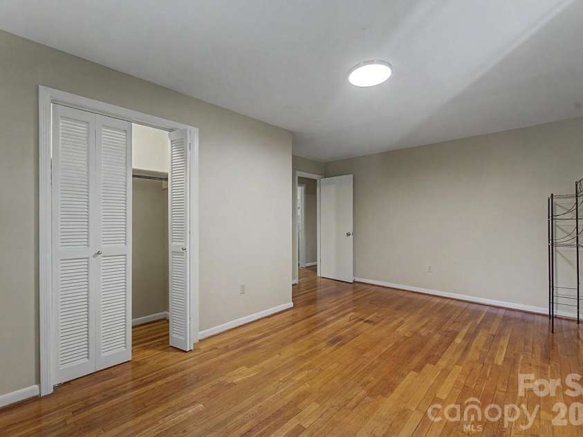 304 Canterbury Road, Cullowhee, NC 28723.  MLS# CAR4420776, YatesRealty ID 51501. 