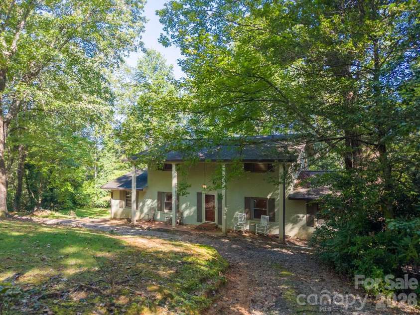 304 Canterbury Road, Cullowhee, NC 28723.  MLS# CAR4420776, YatesRealty ID 51501. 