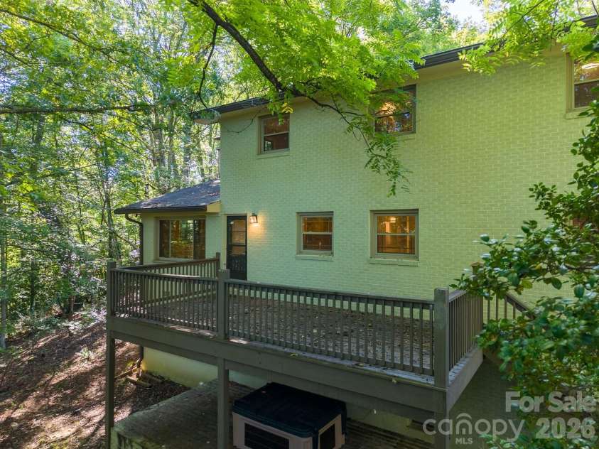 304 Canterbury Road, Cullowhee, NC 28723.  MLS# CAR4420776, YatesRealty ID 51501. 