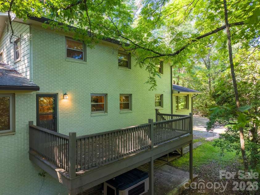 304 Canterbury Road, Cullowhee, NC 28723.  MLS# CAR4420776, YatesRealty ID 51501. 