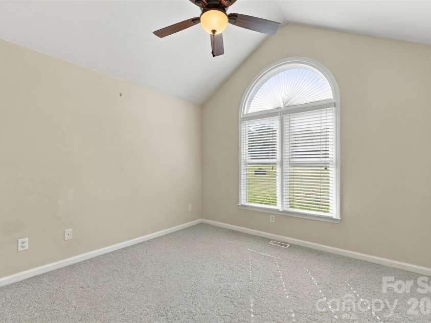 935 Killian Road, Stanley, NC 28164.  MLS# CAR4410593, YatesRealty ID 51504. 