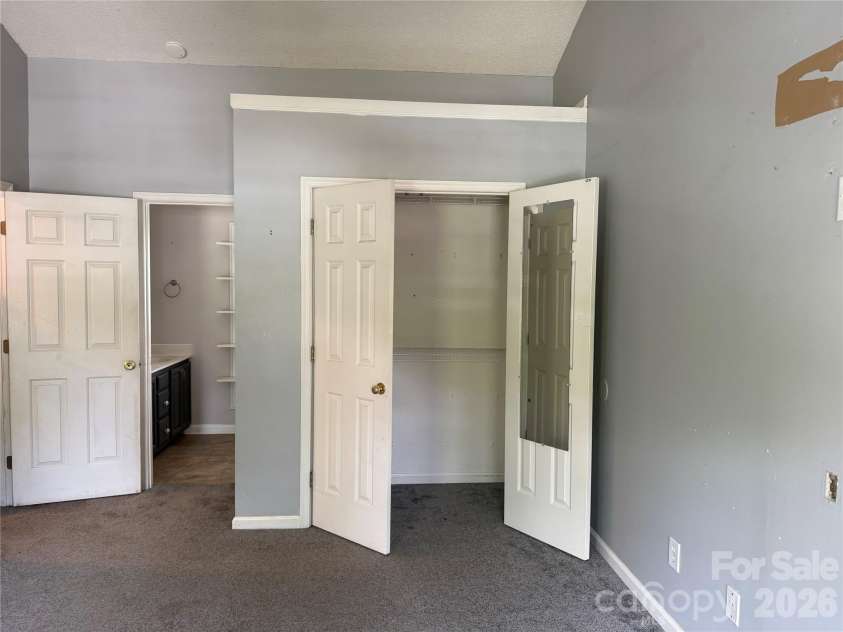 59 Southchase Drive, Fletcher, NC 28732.  MLS# CAR4425720, YatesRealty ID 51507. 