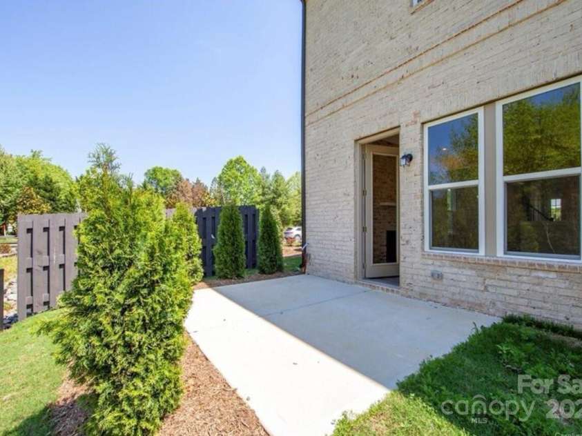 104 Kentmore Drive, Waxhaw, NC 28173.  MLS# CAR4233540, YatesRealty ID 5151. 