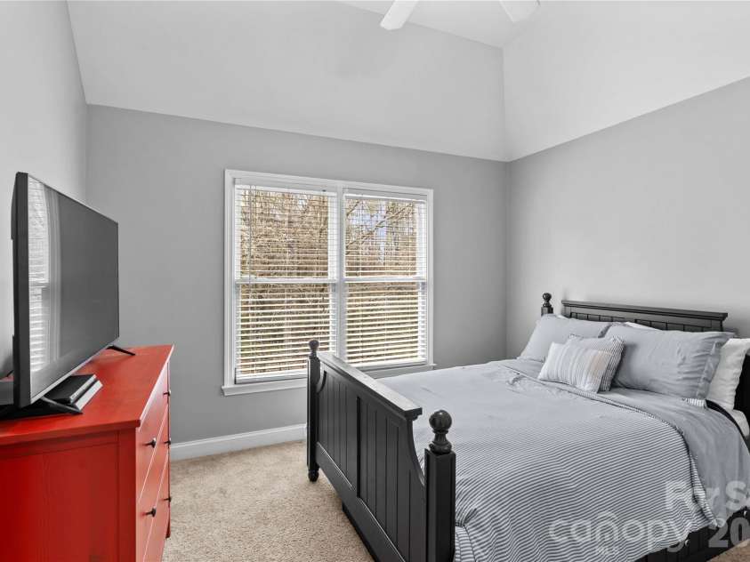 20110 Coachmans Wood Lane, Cornelius, NC 28031.  MLS# CAR4347157, YatesRealty ID 5151. 