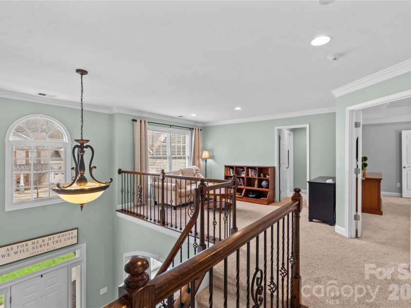 20110 Coachmans Wood Lane, Cornelius, NC 28031.  MLS# CAR4347157, YatesRealty ID 5151. 