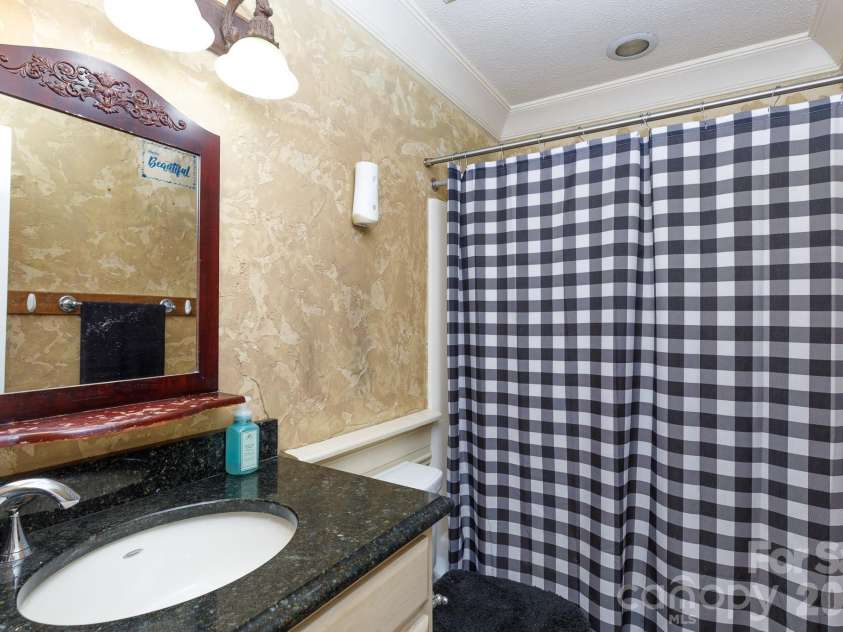 1740 Ashcroft Lane, Rock Hill, SC 29732.  MLS# CAR4426013, YatesRealty ID 51512. 