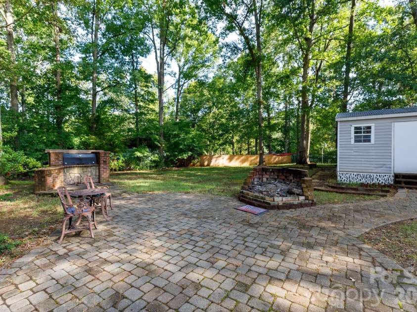 1740 Ashcroft Lane, Rock Hill, SC 29732.  MLS# CAR4426013, YatesRealty ID 51512. 