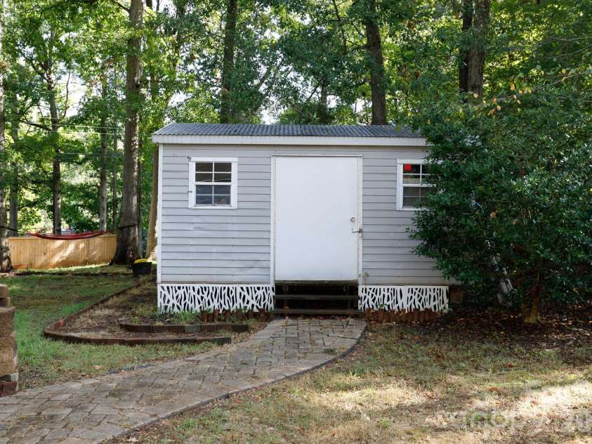 1740 Ashcroft Lane, Rock Hill, SC 29732.  MLS# CAR4426013, YatesRealty ID 51512. 