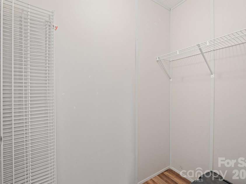 2913 Conner Circle, Morganton, NC 28645.  MLS# CAR4425522, YatesRealty ID 51513. 