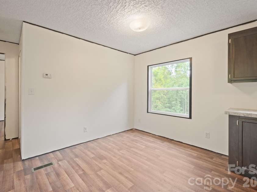 2913 Conner Circle, Morganton, NC 28645.  MLS# CAR4425522, YatesRealty ID 51513. 