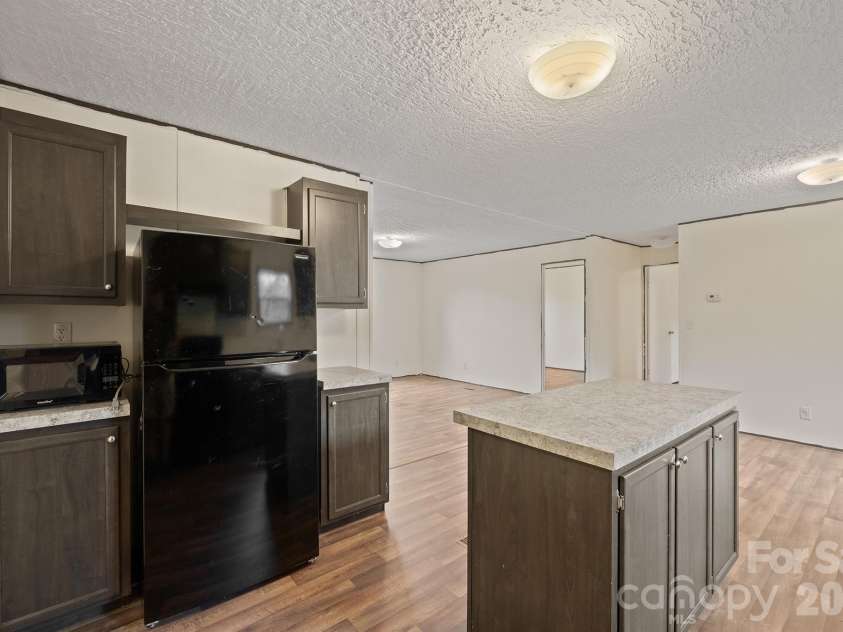 2913 Conner Circle, Morganton, NC 28645.  MLS# CAR4425522, YatesRealty ID 51513. 