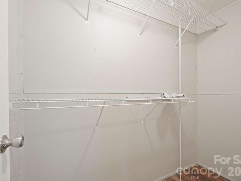 2913 Conner Circle, Morganton, NC 28645.  MLS# CAR4425522, YatesRealty ID 51513. 