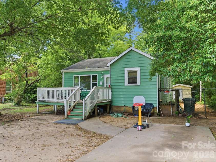 914 Martin Avenue, Rock Hill, SC 29730.  MLS# CAR4410557, YatesRealty ID 51517. 