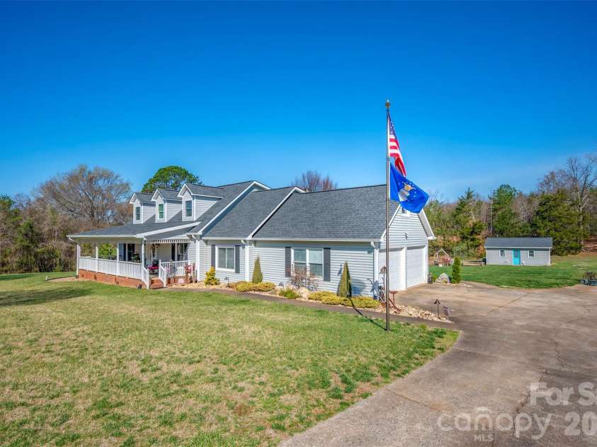 152 Quail Run, Forest City, NC 28043.  MLS# CAR4343918, YatesRealty ID 5152. 