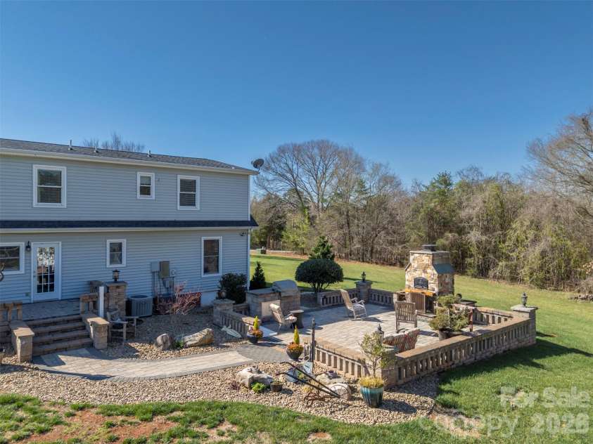 152 Quail Run, Forest City, NC 28043.  MLS# CAR4343918, YatesRealty ID 5152. 
