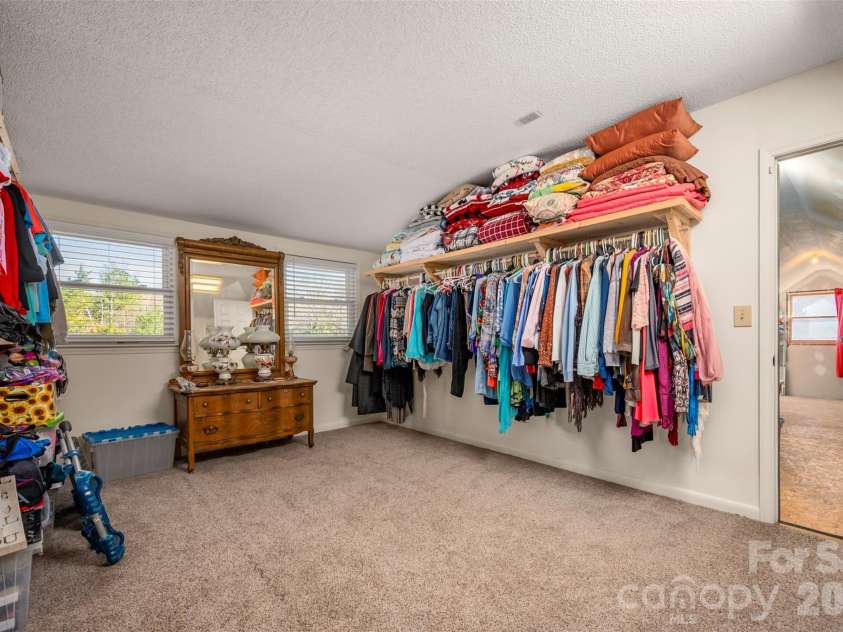 152 Quail Run, Forest City, NC 28043.  MLS# CAR4343918, YatesRealty ID 5152. 