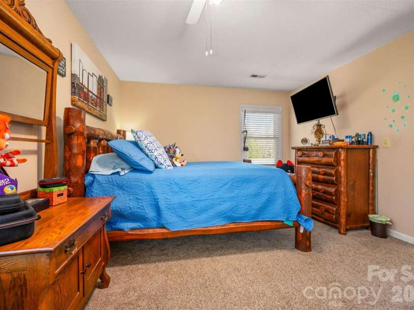 152 Quail Run, Forest City, NC 28043.  MLS# CAR4343918, YatesRealty ID 5152. 