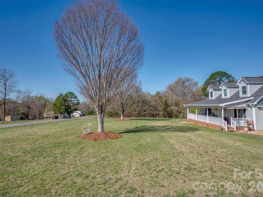 152 Quail Run, Forest City, NC 28043.  MLS# CAR4343918, YatesRealty ID 5152. 
