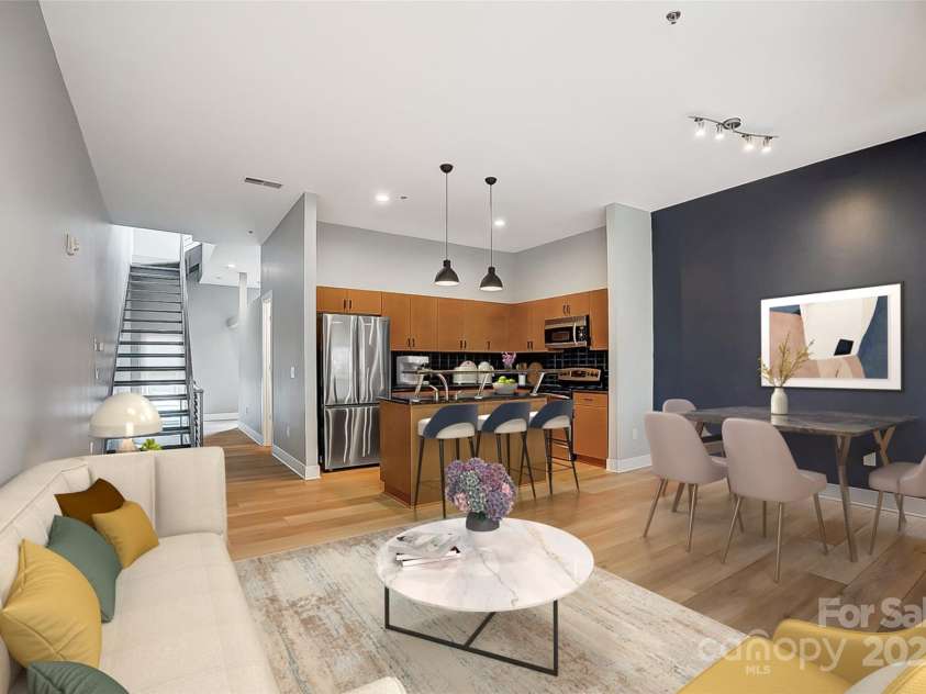 2094 Euclid Avenue, Charlotte, NC 28203.  MLS# CAR4243707, YatesRealty ID 5152. Virually staged