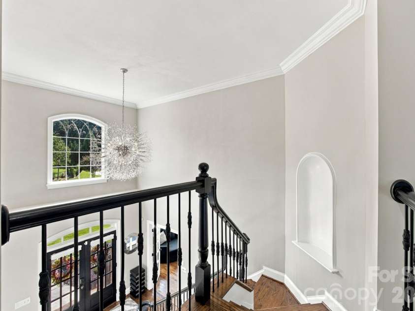 6671 Fox Ridge Circle, Davidson, NC 28036.  MLS# CAR4425420, YatesRealty ID 51520. 