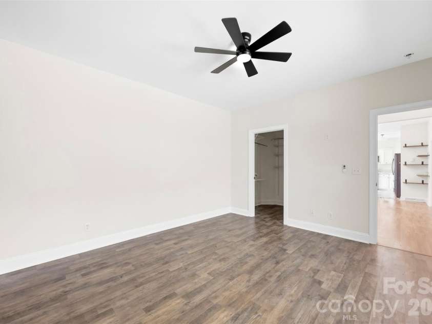 3787 Rolling View Lane, Maiden, NC 28650.  MLS# CAR4426067, YatesRealty ID 51521. 