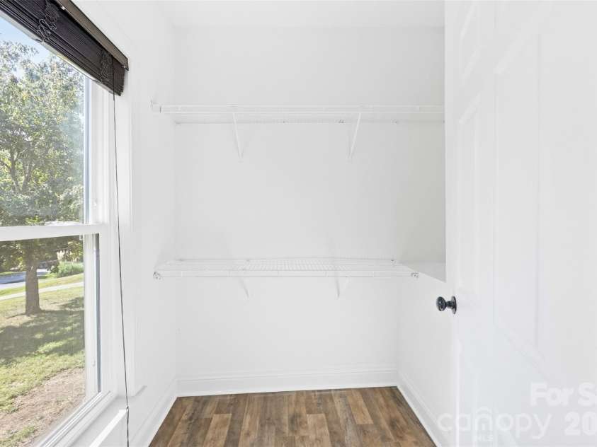 3787 Rolling View Lane, Maiden, NC 28650.  MLS# CAR4426067, YatesRealty ID 51521. 