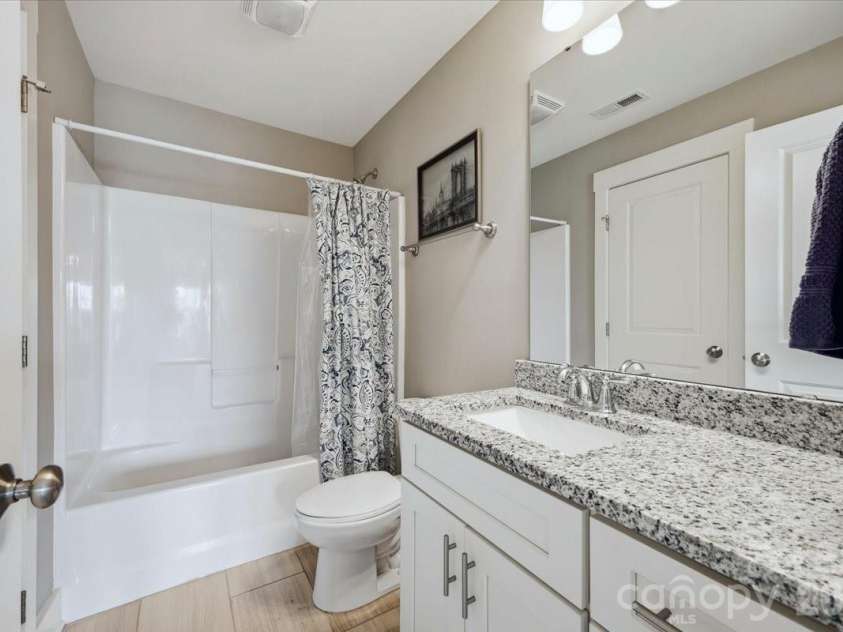 6967 Pin Oaks Drive, Denver, NC 28037.  MLS# CAR4424547, YatesRealty ID 51522. 