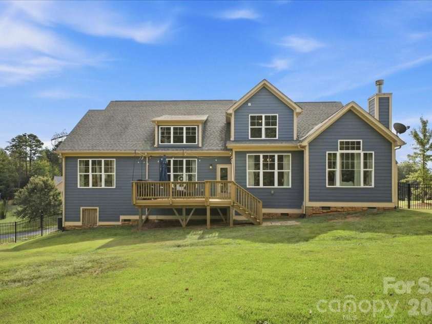 6967 Pin Oaks Drive, Denver, NC 28037.  MLS# CAR4424547, YatesRealty ID 51522. 