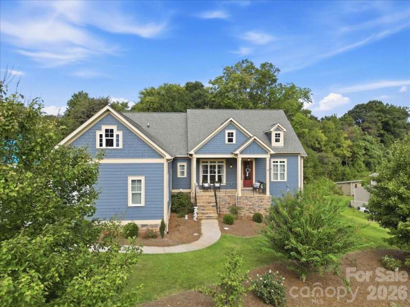 6967 Pin Oaks Drive, Denver, NC 28037.  MLS# CAR4424547, YatesRealty ID 51522. 