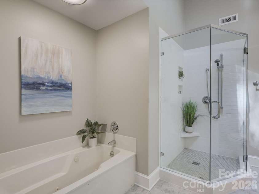 2503 Winding Oak Drive, Charlotte, NC 28270.  MLS# CAR4423350, YatesRealty ID 51527. 