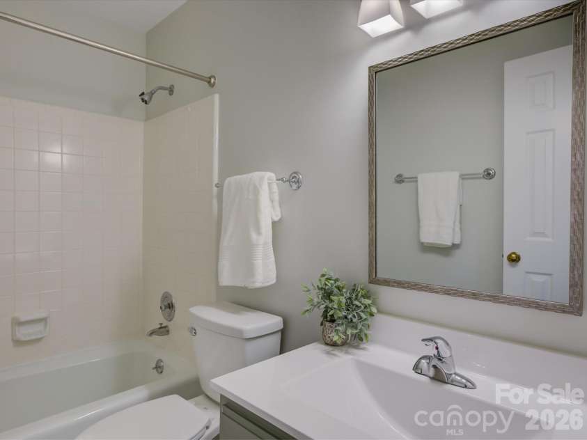 2503 Winding Oak Drive, Charlotte, NC 28270.  MLS# CAR4423350, YatesRealty ID 51527. 