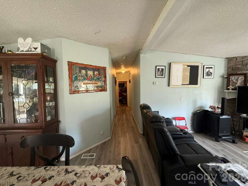 907 Epley Drive, Marion, NC 28752.  MLS# CAR4424716, YatesRealty ID 51528. 