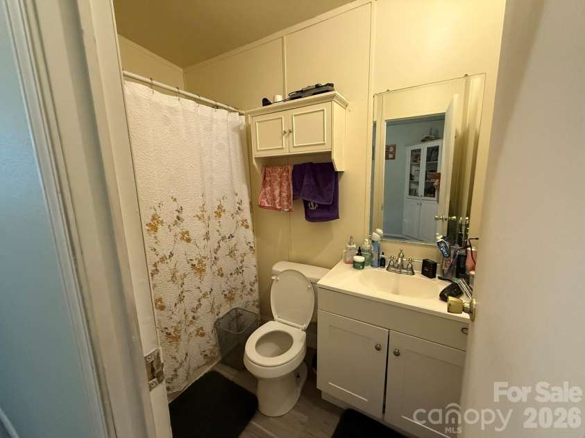 907 Epley Drive, Marion, NC 28752.  MLS# CAR4424716, YatesRealty ID 51528. Shared bath