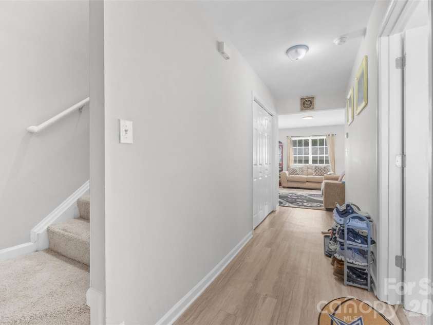 5413 Esther Lane, Charlotte, NC 28214.  MLS# CAR4426149, YatesRealty ID 51532. 
