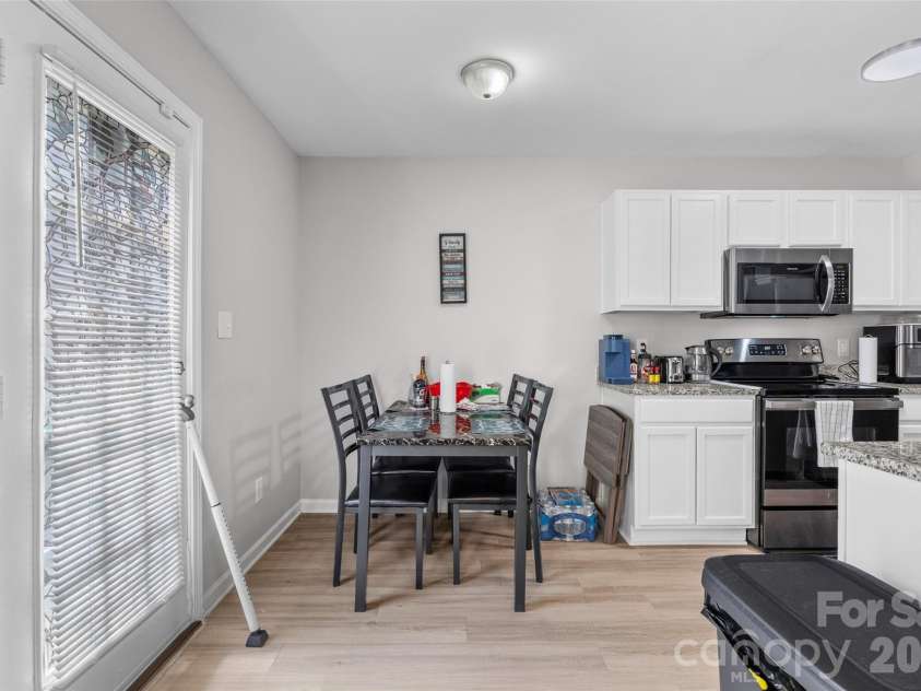 5413 Esther Lane, Charlotte, NC 28214.  MLS# CAR4426149, YatesRealty ID 51532. 