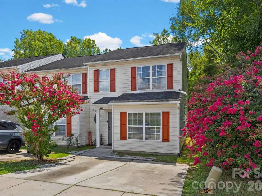5413 Esther Lane, Charlotte, NC 28214.  MLS# CAR4426149, YatesRealty ID 51532. 