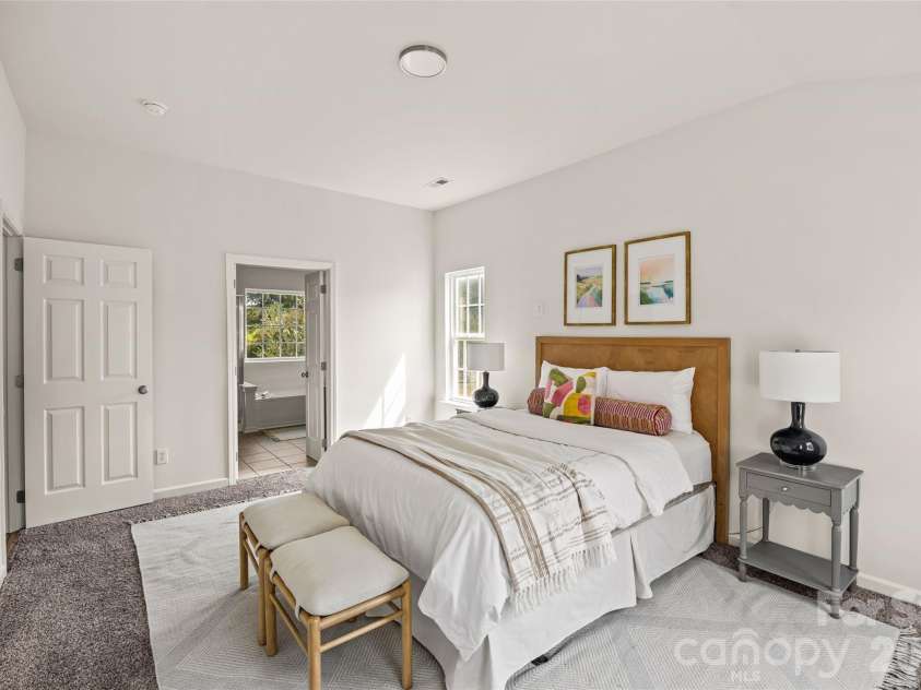 6106 Greengate Lane, Waxhaw, NC 28173.  MLS# CAR4420933, YatesRealty ID 51534. 