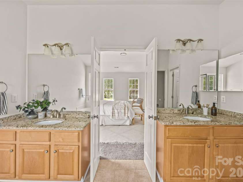 6106 Greengate Lane, Waxhaw, NC 28173.  MLS# CAR4420933, YatesRealty ID 51534. 