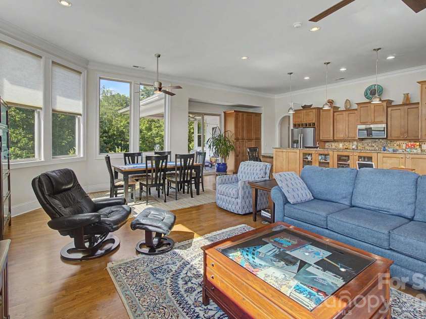 35 Penley Park Drive, Weaverville, NC 28787.  MLS# CAR4424413, YatesRealty ID 51535. 