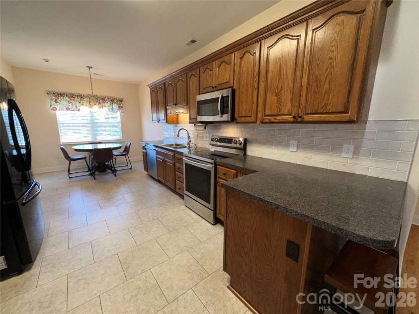 7672 Maple Bluff Lane, Concord, NC 28025.  MLS# CAR4425660, YatesRealty ID 51536. 
