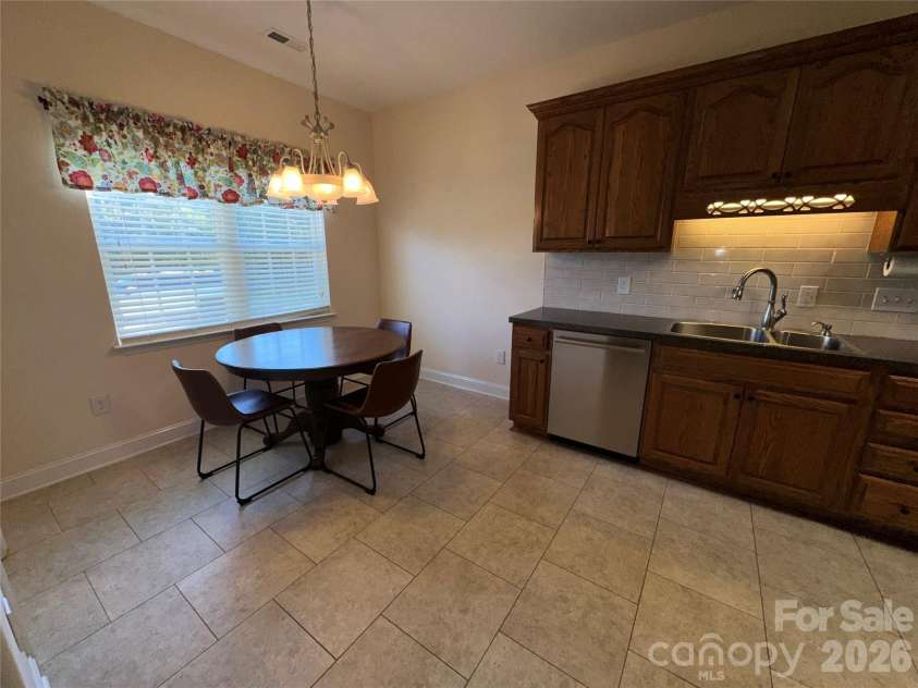 7672 Maple Bluff Lane, Concord, NC 28025.  MLS# CAR4425660, YatesRealty ID 51536. 