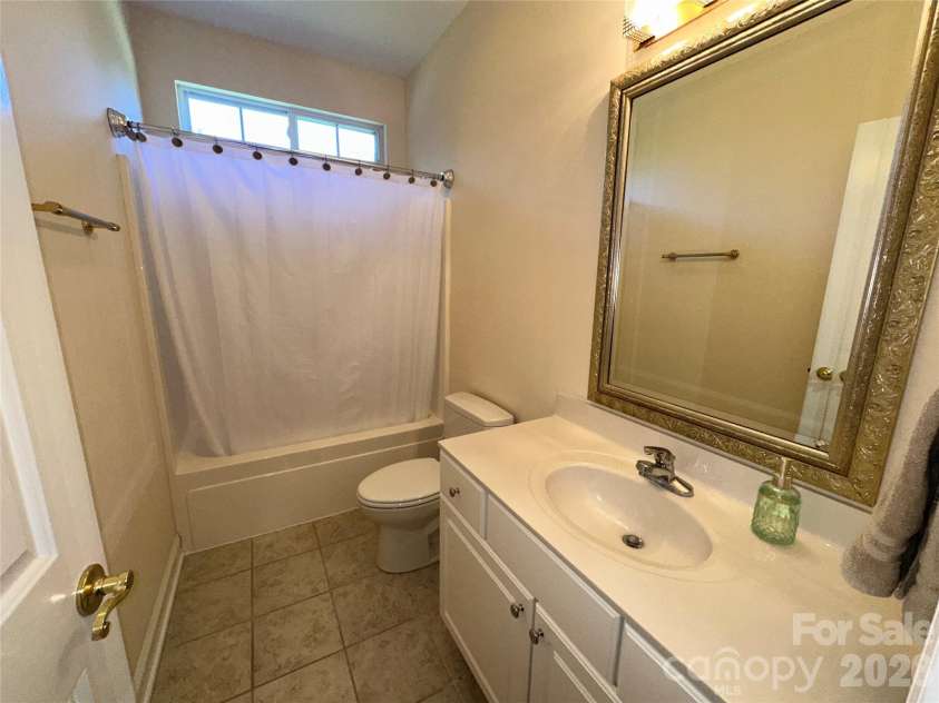 7672 Maple Bluff Lane, Concord, NC 28025.  MLS# CAR4425660, YatesRealty ID 51536. 