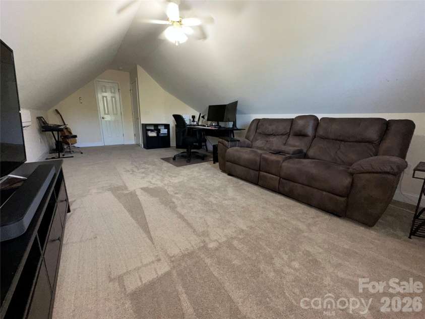 7672 Maple Bluff Lane, Concord, NC 28025.  MLS# CAR4425660, YatesRealty ID 51536. 