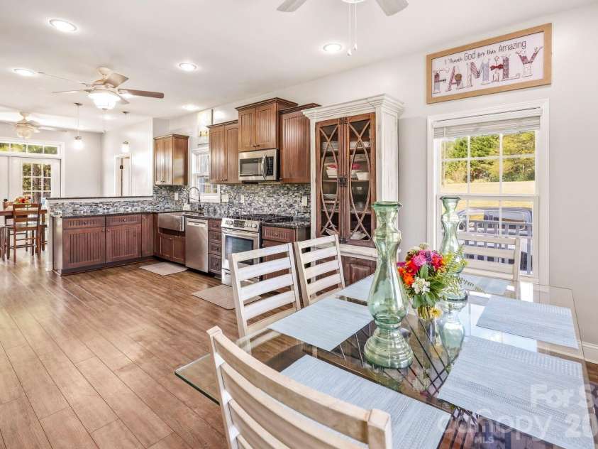 274 Boykin Place, Forest City, NC 28043.  MLS# CAR4425924, YatesRealty ID 51538. 