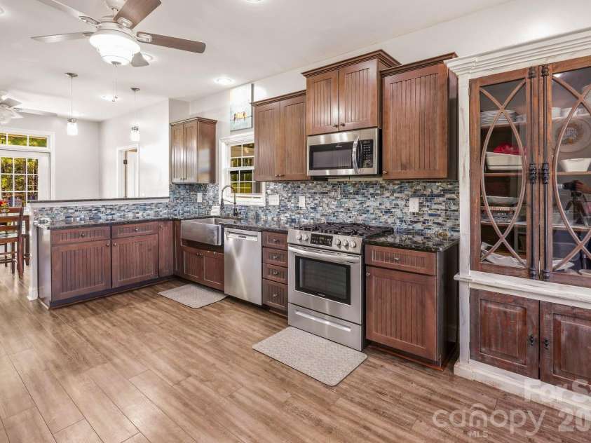 274 Boykin Place, Forest City, NC 28043.  MLS# CAR4425924, YatesRealty ID 51538. 