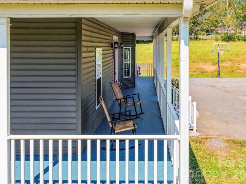 274 Boykin Place, Forest City, NC 28043.  MLS# CAR4425924, YatesRealty ID 51538. 