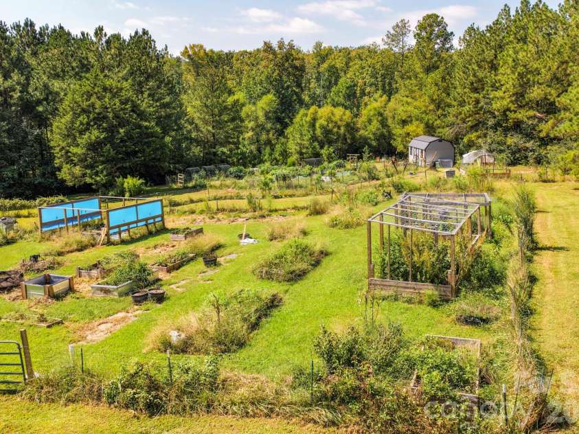 274 Boykin Place, Forest City, NC 28043.  MLS# CAR4425924, YatesRealty ID 51538. Organic Gardens