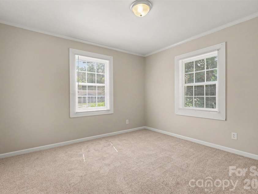 1037 Cherokee Avenue, Rock Hill, SC 29732.  MLS# CAR4408050, YatesRealty ID 51539. 